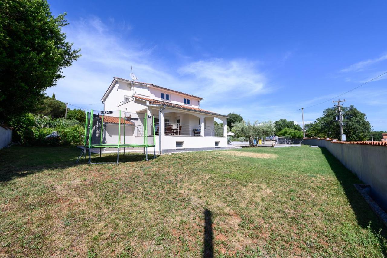 Villa Elisa Kaštelir エクステリア 写真