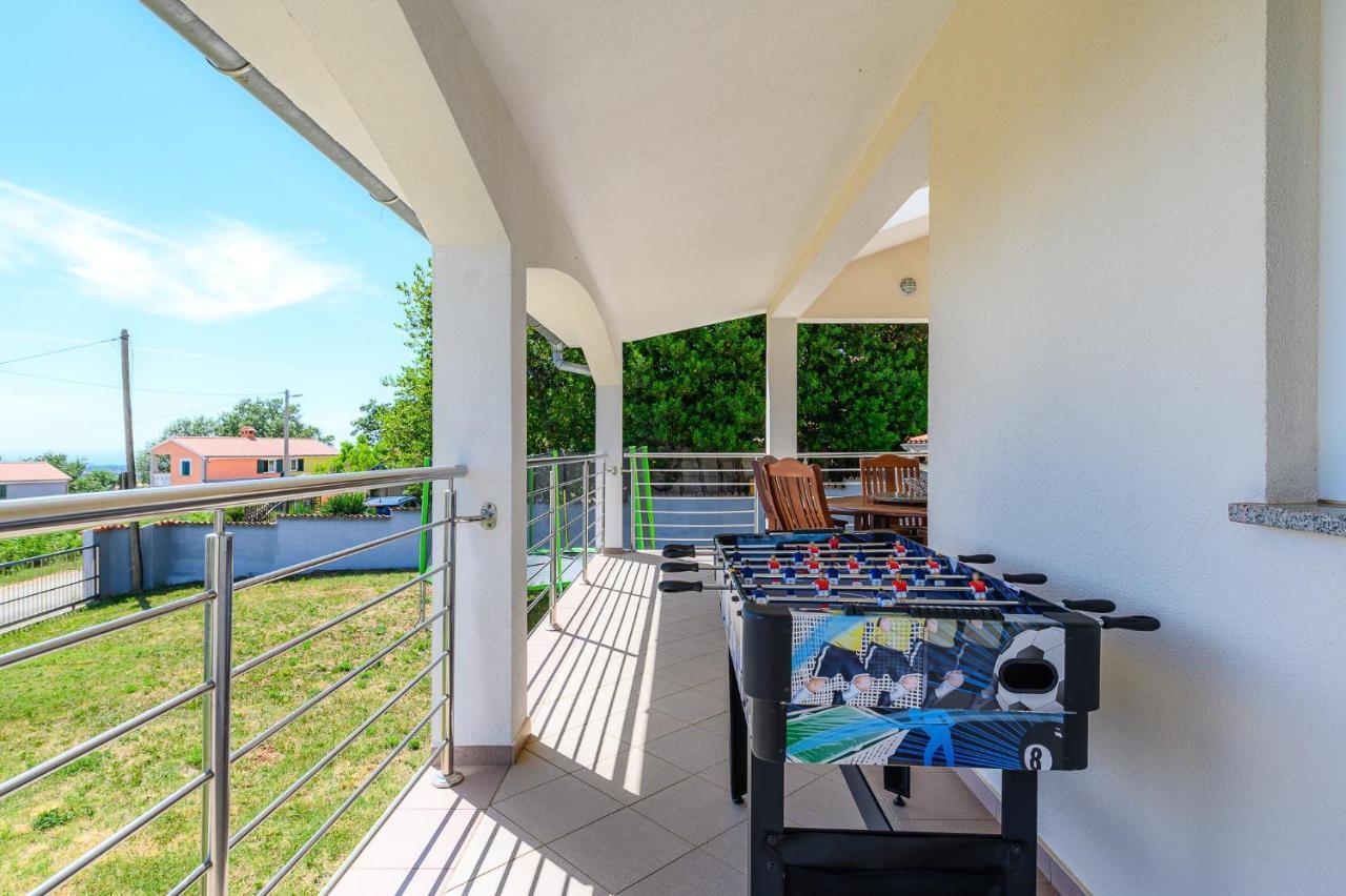 Villa Elisa Kaštelir エクステリア 写真